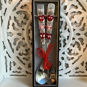 Wild Eye Designs Stainless Steel Heart Design Salad Servers NWT